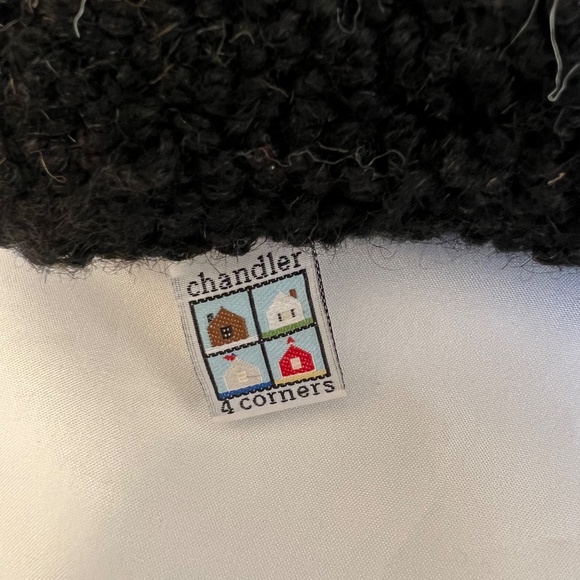 Chandler 4 Corners "Chocolate Lab" Hooked Wool Throw Pillow-Laura Megroz-18 x 18 - Picture 5 of 11